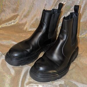 Salvatore Ferragamo Black Leather Men's Chelsea Boots